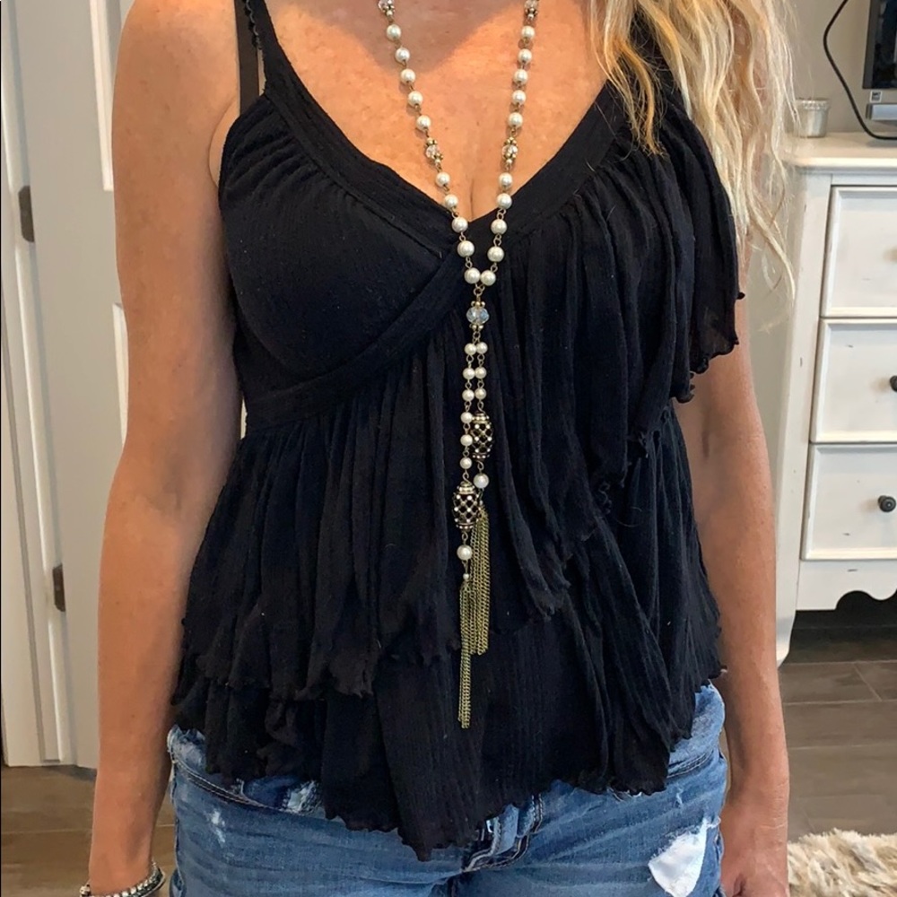 Pearl beaded necklace